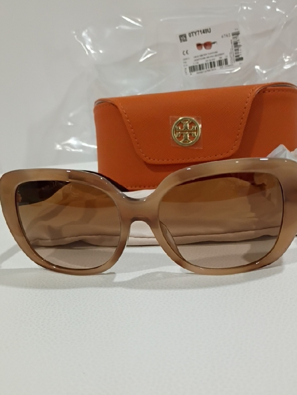 Tory Burch Brown Gradient Women's Sunglasses- Full Inclusion
